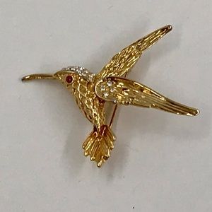 Vintage Beautiful Genuine Ruby White Crystal Hummingbird Gold Tone Pin Brooch